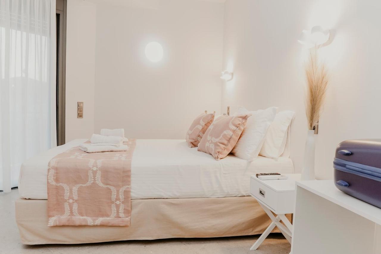 Quattro Luxury Apartments Trikala  Bagian luar foto