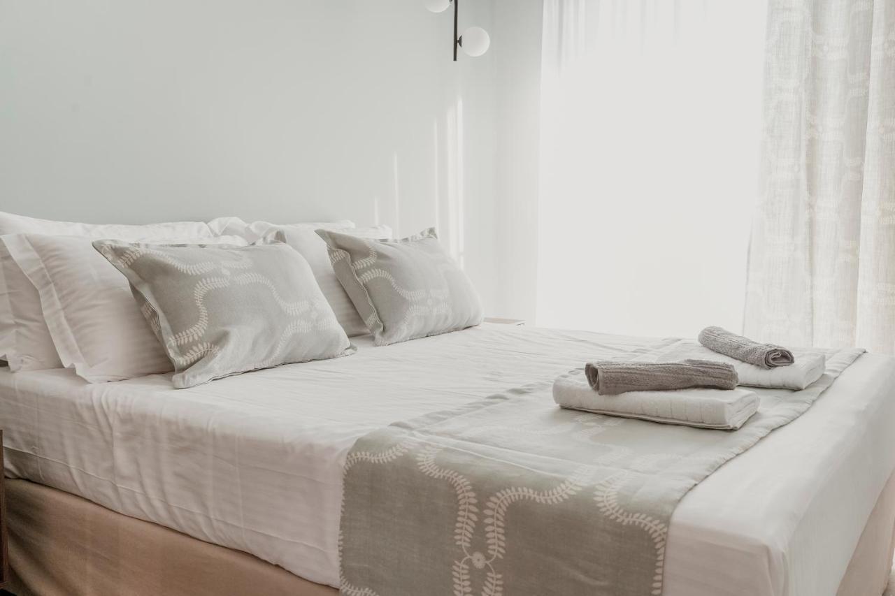 Quattro Luxury Apartments Trikala  Bagian luar foto
