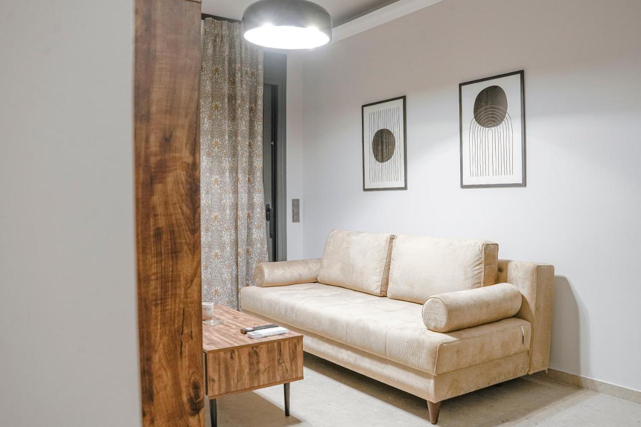 Quattro Luxury Apartments Trikala  Bagian luar foto