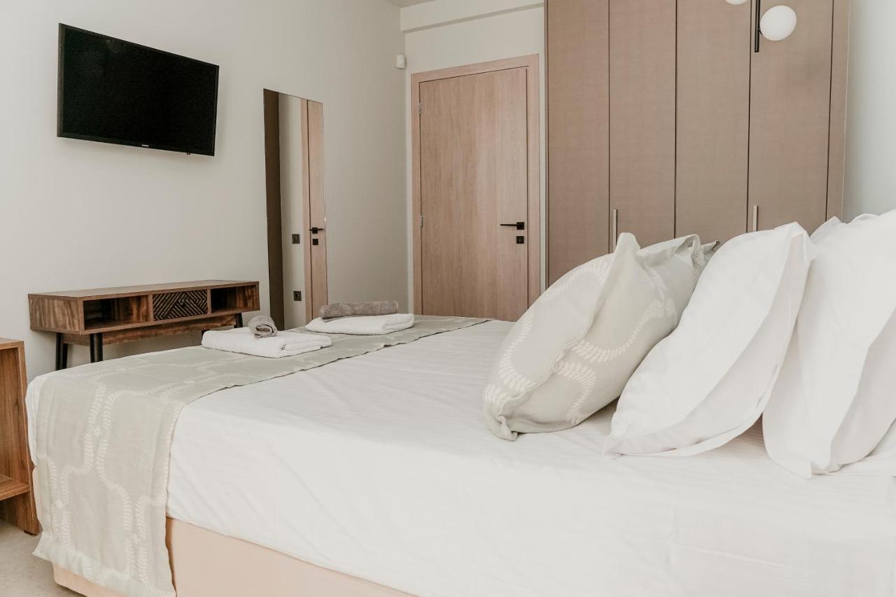 Quattro Luxury Apartments Trikala  Bagian luar foto